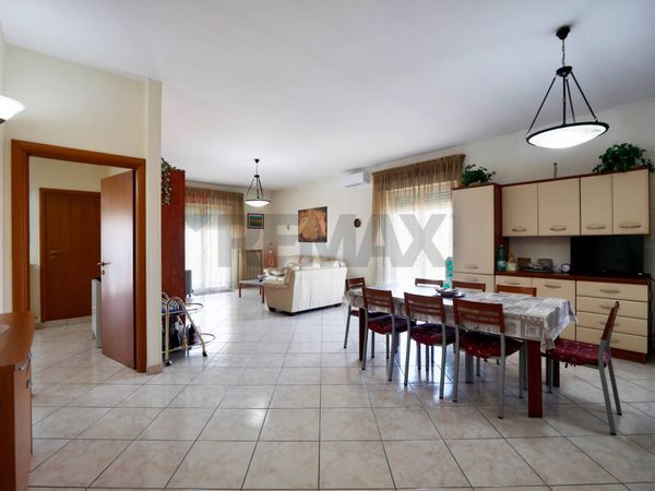 Appartamento Sammichele di Bari, BA Vendita