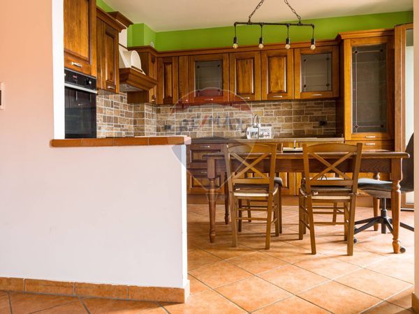 Appartamento Sesto Fiorentino, FI Vendita