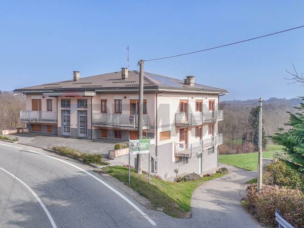 Porzione di villa Valdilana, BI Vendita