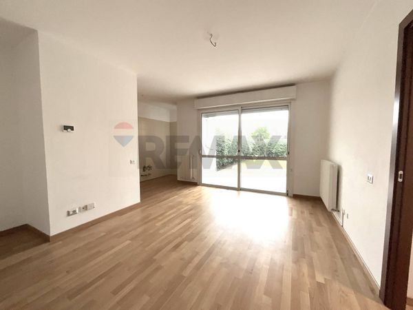 Appartamento Arese, MI Vendita