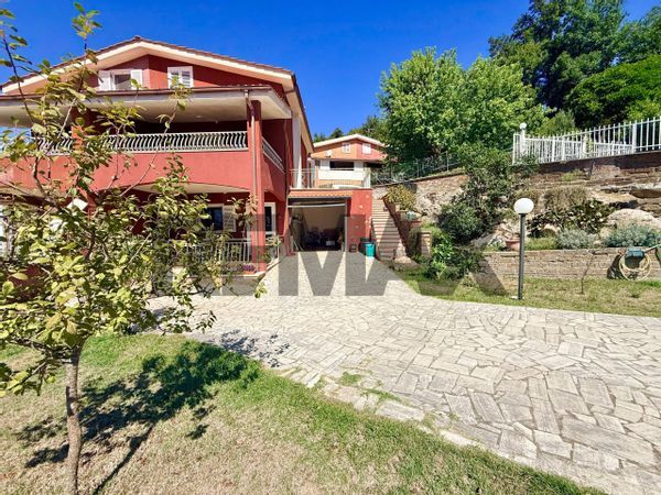 Porzione di villa Quadroni, Manziana, RM Vendita - Foto 2