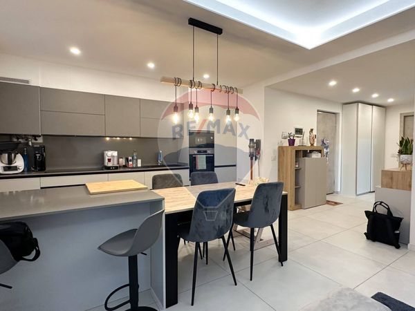 Appartamento Brusimpiano, VA Vendita