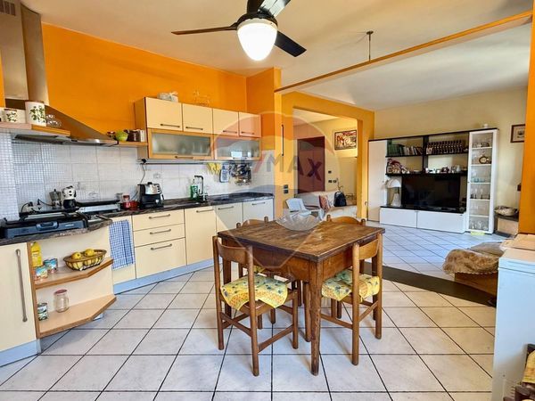 Appartamento Sovigliana - Spicchio, Vinci, FI Vendita