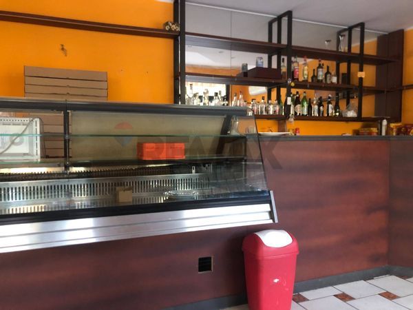 Locale Commerciale Santa Lucia, Perugia, PG Affitto