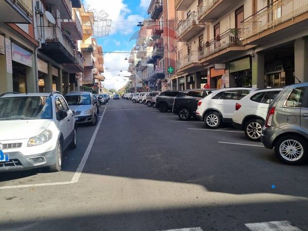 Locale Commerciale Mascalucia, CT Affitto - Foto 4