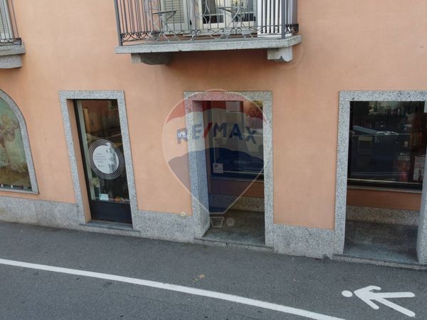 Attività  Commerciale Gazzada Schianno, VA Vendita