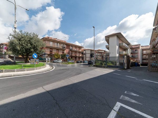 Appartamento Camporotondo Etneo, CT Vendita