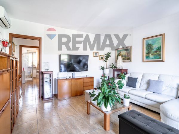 Villa a schiera Caronno Pertusella, VA Vendita - Foto 2