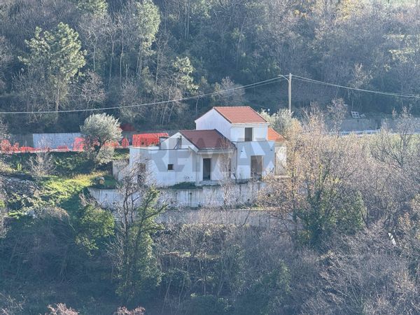 Casa Indipendente Briffi, Tovo San Giacomo, SV Vendita