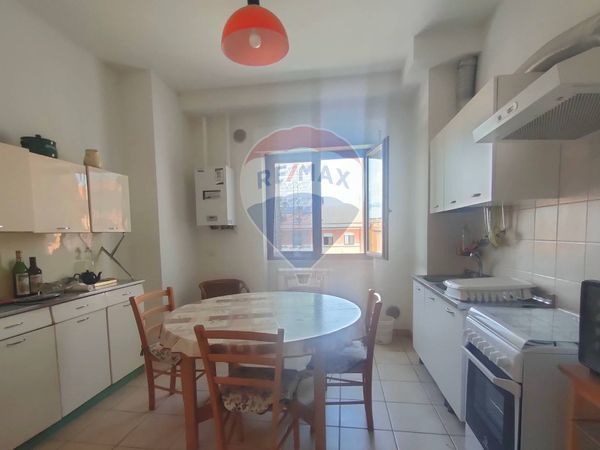 Appartamento Centro storico, L'Aquila, AQ Affitto - Foto 3