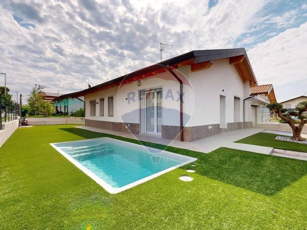 Villa singola Scanzorosciate, BG Vendita