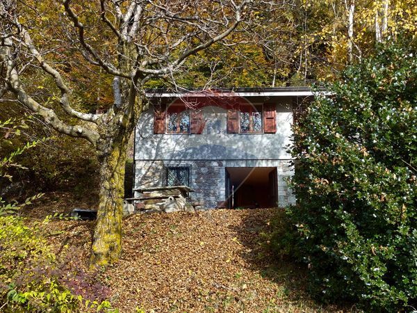 Baita/Chalet/Trullo Settimo Vittone, TO Vendita