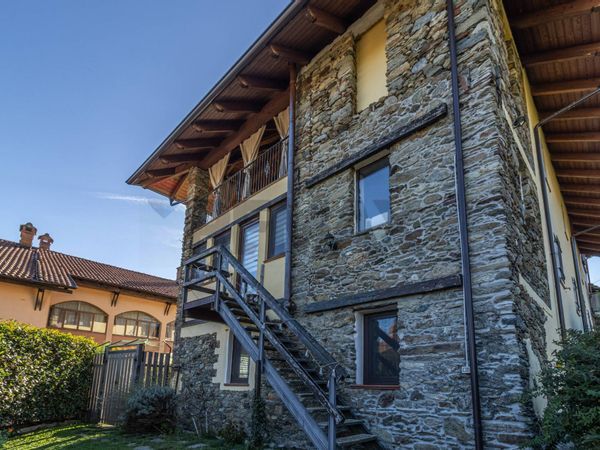 Casa Indipendente Centro, Donato, BI Vendita