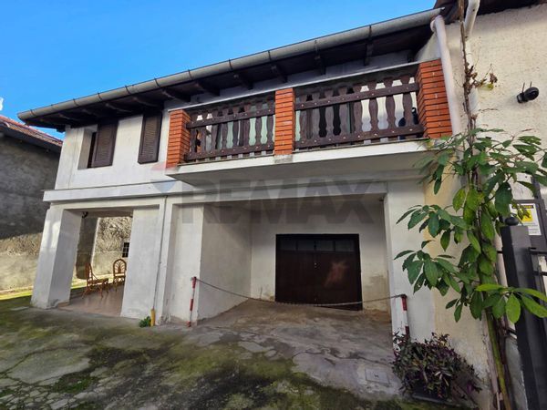Casa Semindipendente Varallo Pombia, NO Vendita