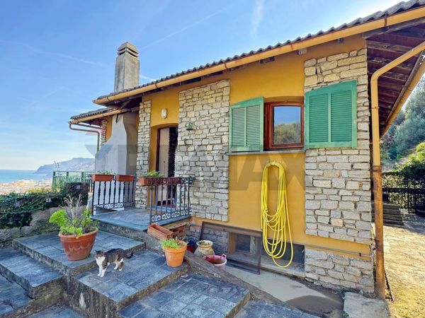 Casa Semindipendente Spotorno, SV Vendita