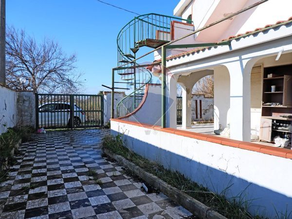 Villa o villino Zona Lido, Mondragone, CE Vendita