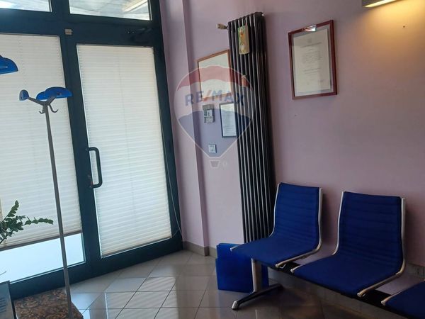 Locale Commerciale Viali, Mantova, MN Affitto - Foto 3