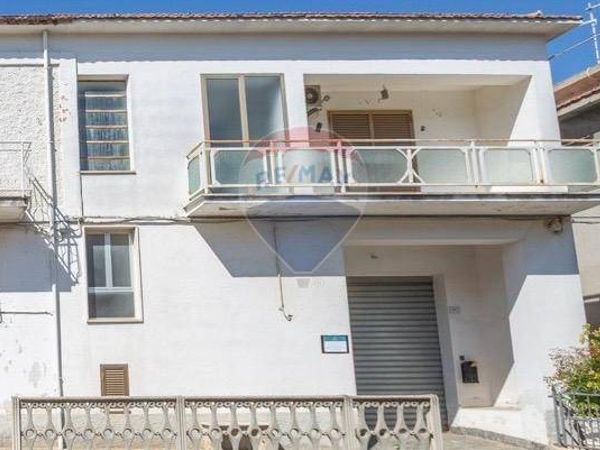 Porzione di casa Villamagna, CH Vendita