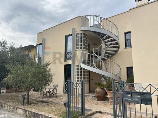 Appartamento Fuori le Mura, Spoleto, PG Vendita