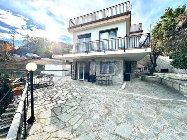 Casa Indipendente Noli, SV Vendita