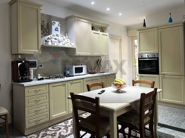 Casa Semindipendente Carlentini, SR Vendita