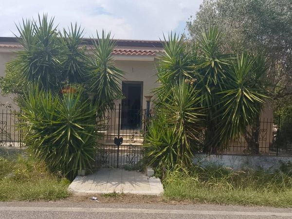 Casa Indipendente Avezzano, Sessa Aurunca, CE Vendita