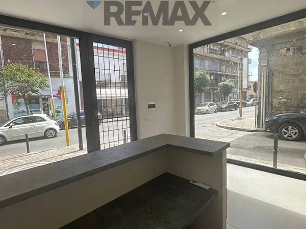 Attività  Commerciale Zona Corso Umberto I, Caivano, NA Affitto - Foto 4
