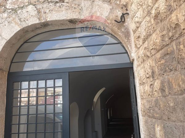 Magazzino Turi, BA Affitto