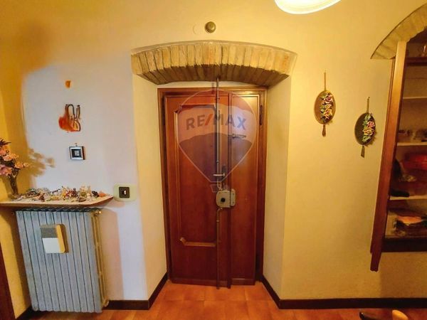 Appartamento Todi, PG Vendita