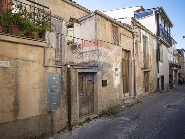 Casa Indipendente Licodia Eubea, CT Vendita