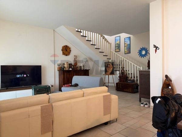 Casa Indipendente Manoppello Scalo, Manoppello, PE Vendita