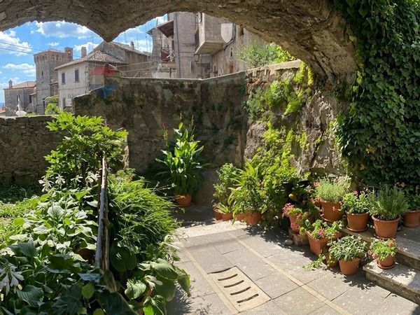 Casa Semindipendente Vignanello, VT Vendita