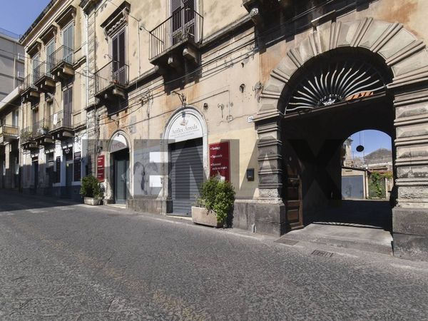 Casa Semindipendente Acireale, CT Vendita