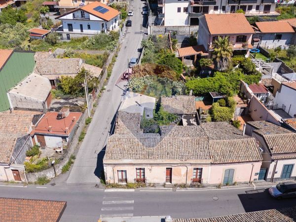 Casa Indipendente Nicolosi, CT Vendita