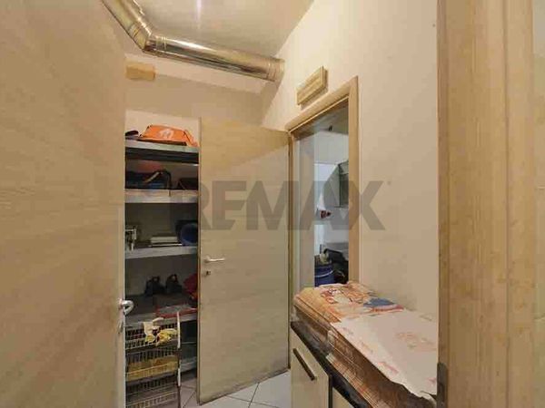 Locale Commerciale Entro Mura, Ferrara, FE Affitto - Foto 2