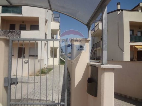 Casa Semindipendente Montesilvano, PE Vendita