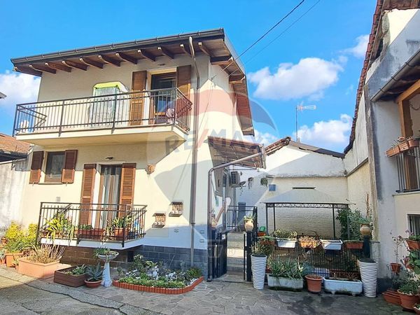 Casa Indipendente Cassano Valcuvia, VA Vendita