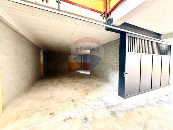 Capannone Industriale Canegrate, MI Vendita