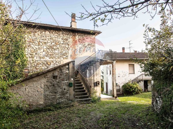 Villa singola Santa Maria, Bibbiena, AR Vendita