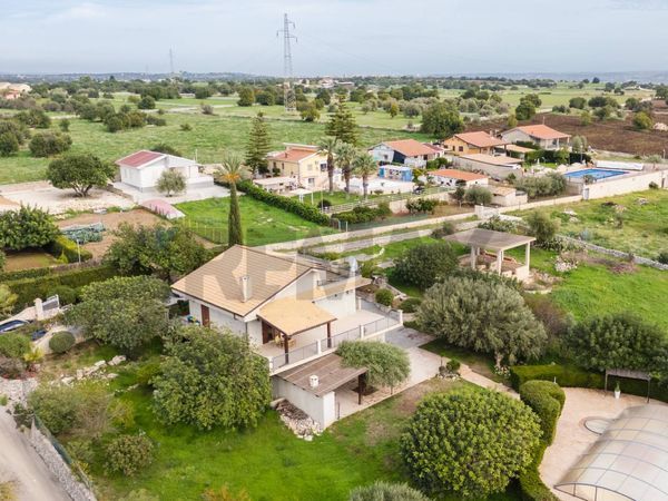 Villa singola Modica Sorda, Modica, RG Vendita