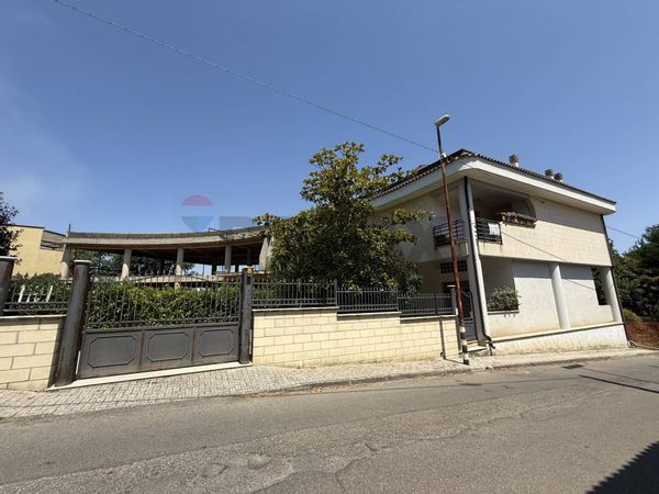 Villa a schiera Grassano, MT Vendita