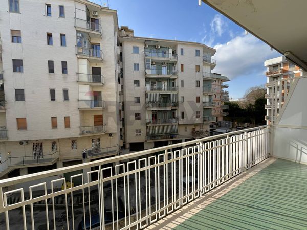 Appartamento Colli Aminei, Napoli, NA Affitto - Foto 2