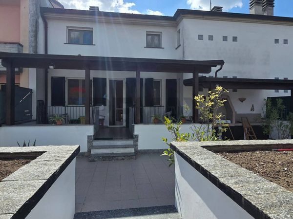 Porzione di villa Collecchio, PR Vendita