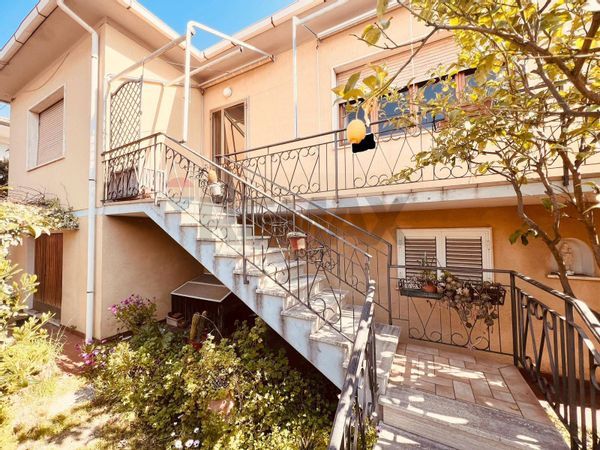 Villa singola Cecina, LI Vendita