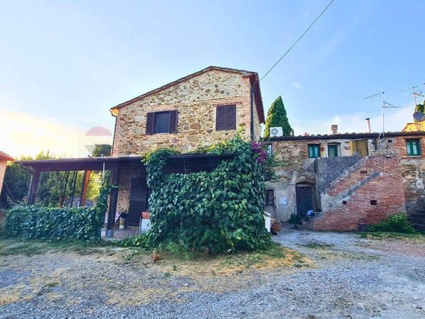 Casa Indipendente Gambassi Terme, FI Vendita