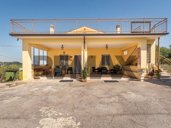 Casa Indipendente Cupramontana, AN Vendita