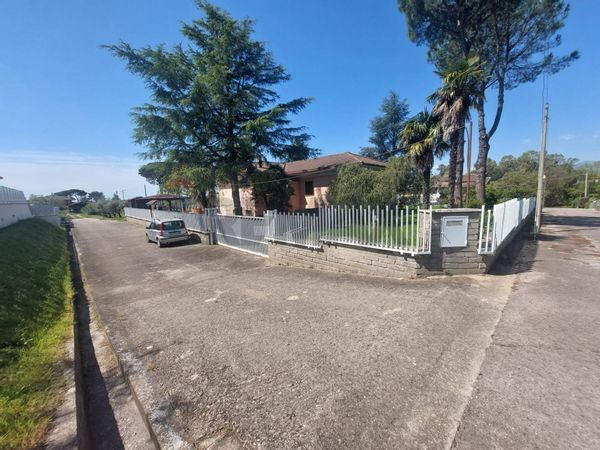 Villa singola San Castrese, Sessa Aurunca, CE Vendita