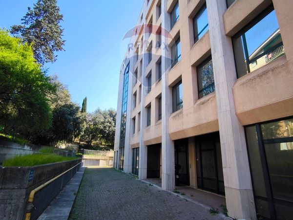 Locale Commerciale Madonna Alta, Perugia, PG Vendita - Foto 4