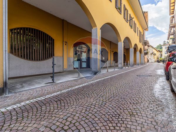 Locale Commerciale Andorno Micca, BI Vendita