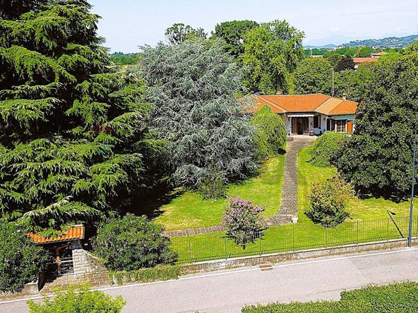 Villa singola Palazzolo sull'Oglio, BS Vendita